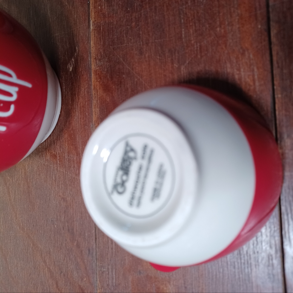 Nesting Red Gallery Measuring cups. - Picture 4 of 7